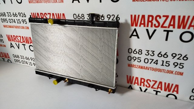 RA13431Q Signeda Radiador de esfriamento de motor