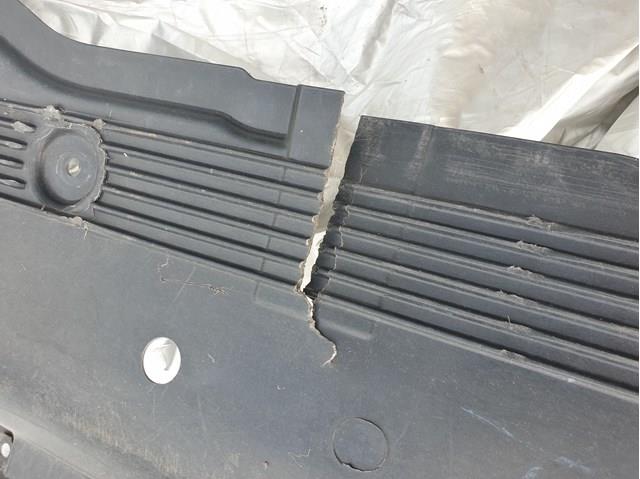 Proteção de fundo esquerda Mercedes 1676803100 preço, a partir de 223,60 USD