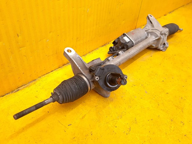 6896865 BMW Cremalheira da direção
