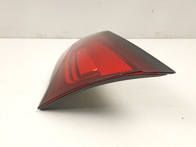 Lanterna traseira direita interna Peugeot/Citroen 9808624780 preço, a partir de 73,21 USD