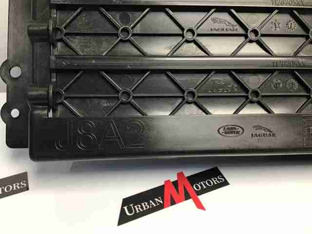  Land Rover LR092691