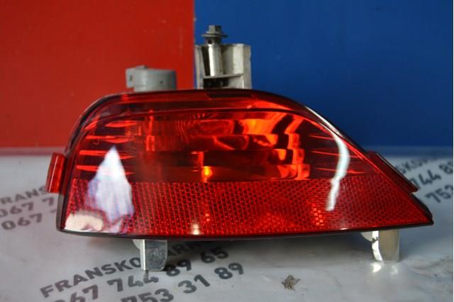 Lanterna do pára-choque traseiro direito Renault (RVI) 265800001R