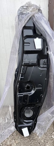 Compre MR342848 Mitsubishi Tanque de combustível