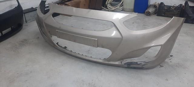 Pára-choque dianteiro 865111R000 Hyundai/Kia