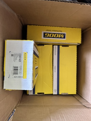Ponta externa da barra de direção Moog ES801426 preço, a partir de 23,80 USD