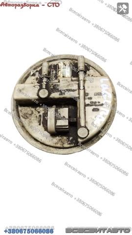 Módulo de bomba de combustível com sensor do nível de combustível Renault (RVI) 8200009643