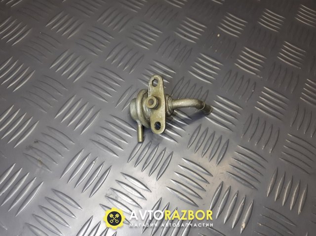  Regulador de pressão de combustível na régua de injectores Mazda 626 IV sedan (GE) (1992 - 1997) IV