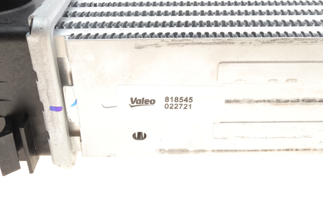 Radiador de intercooler 818545 VALEO