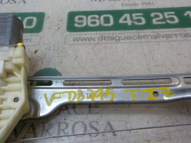 9816273680 Peugeot/Citroen Mecanismo de acionamento de vidro da porta traseira esquerda