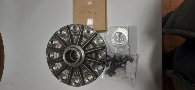 Compre 5C3Z4026D Ford Diferencial dianteiro
