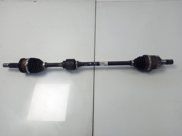 Semieixo (acionador) dianteiro direito Hyundai/Kia 49501G6000