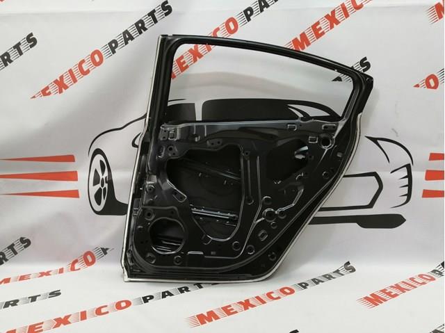 Porta traseira direita GHY17202XB Mazda