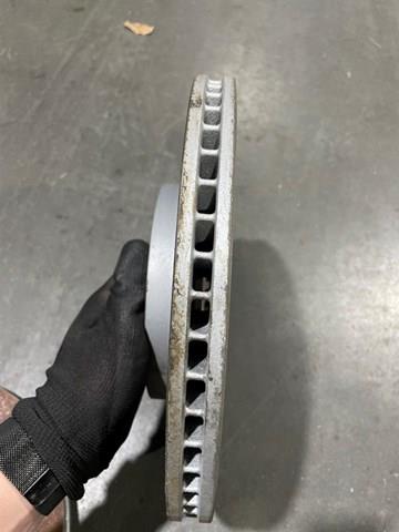 Disco do freio dianteiro 45251TVCA00 Honda