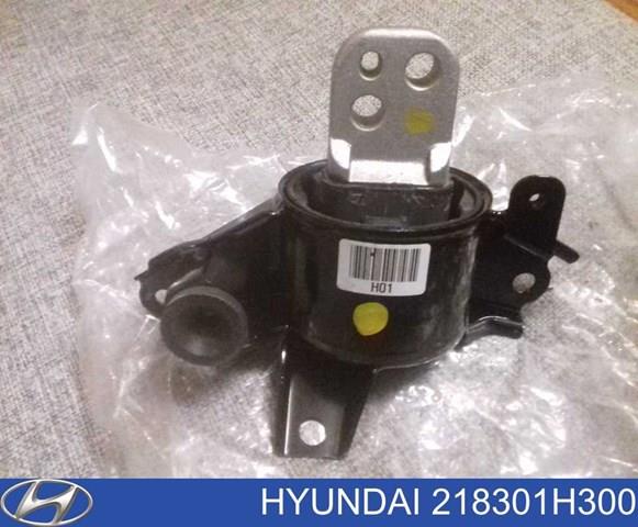 218301H300 Hyundai/Kia Coxim (suporte) esquerdo de motor