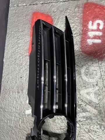 Grelha do radiador Polcar 95030520 preço, a partir de 103,56 USD