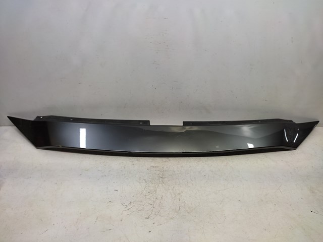 Compre TK48507E1D64 Mazda Moldura superior de grelha do radiador