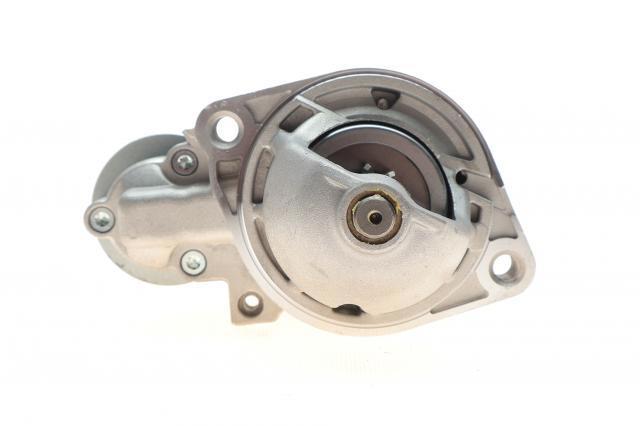 Motor de arranco F032112440 Cargo