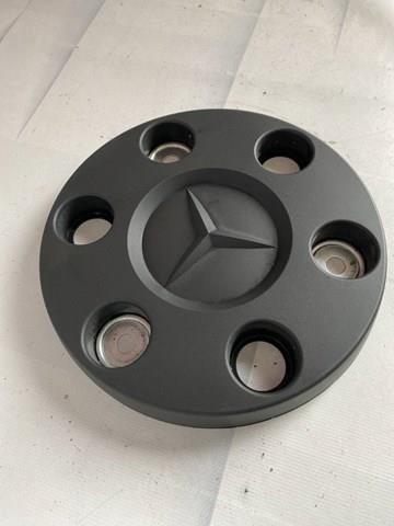 Compre A9064000225 Mercedes Coberta de disco de roda