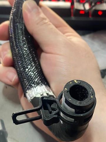 Mangueira (cano derivado) do sistema de esfriamento Peugeot/Citroen V860226480 preço, a partir de 20,24 USD