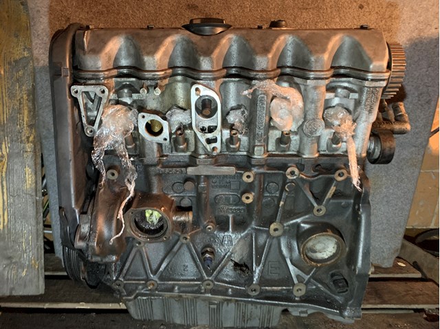 D5252T Volvo Motor montado
