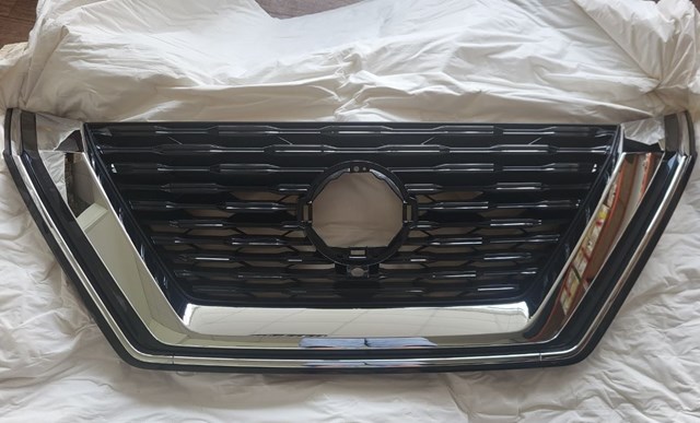 Grelha do radiador Nissan/Infiniti 623106RA0B preço, a partir de 414,97 USD