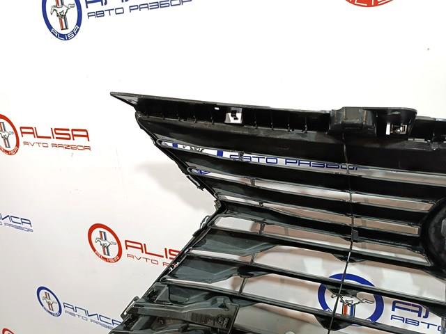 Grelha do radiador 5311148320 Toyota