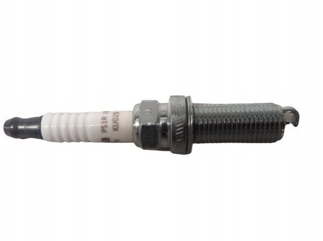 Vela de ignição Mazda P51R181109A