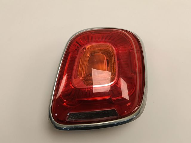 Lanterna traseira direita Fiat/Alfa/Lancia 51937411