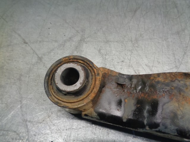 Compre 551101KD0A Nissan/Infiniti Braço oscilante de suspensão traseira transversal