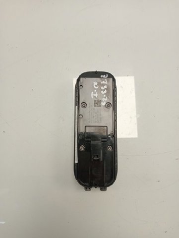 Unidade de botões dianteira esquerda de controlo de elevador de vidro A1679059803 Mercedes