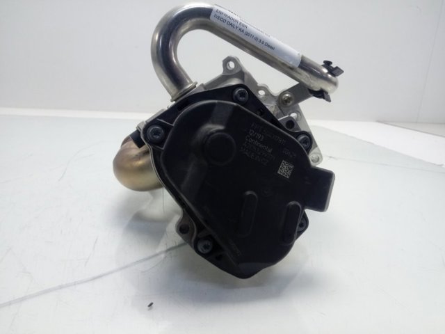 Compre 504317811 Iveco Válvula EGR de recirculação dos gases