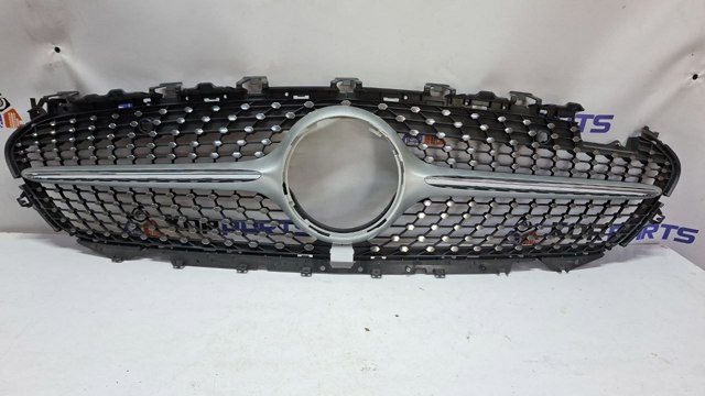 Grelha do radiador Mercedes CLS  C257