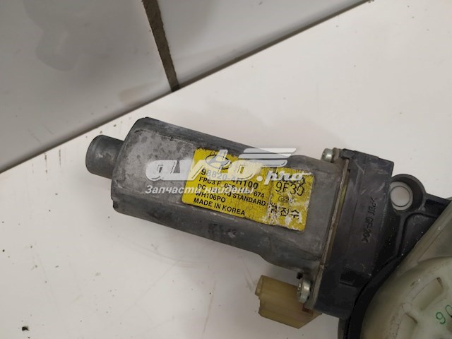 Mecanismo de acionamento de vidro da porta dianteira direita Hyundai H-1 STAREX Starex TQ