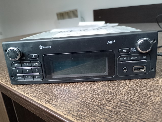 Compre 281154063R Renault (RVI) Aparelhagem de som (rádio AM/FM)