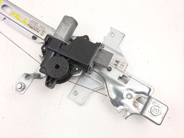 Mecanismo de acionamento de vidro da porta traseira direita 9682808680 Peugeot/Citroen