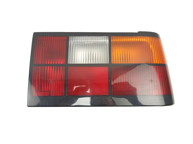 Lanterna traseira direita 3454331 Volvo