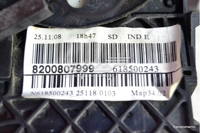 Compre 8200127728 Renault (RVI) Comutador direito instalado na coluna da direção