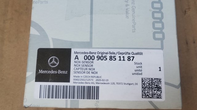 Sensor traseiro de óxidos de nitrogênio NOX A000905851187 Mercedes
