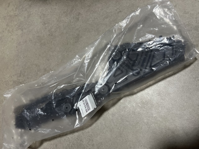 Kit de suportes/ fixações do para-choque traseiro Renault (RVI) 850407430R preço, a partir de 111,11 USD