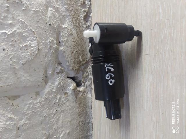 Compre 30784329 Volvo Bomba de motor de fluido para lavador de vidro dianteiro/traseiro
