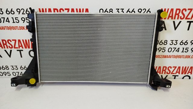 RA630733Q Signeda Radiador de esfriamento de motor