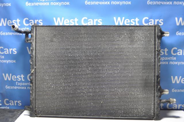Radiador de esfriamento de motor adicional Land Rover LR075357 preço, a partir de 226,52 USD