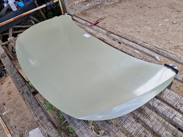 Capota 11A823031 VAG