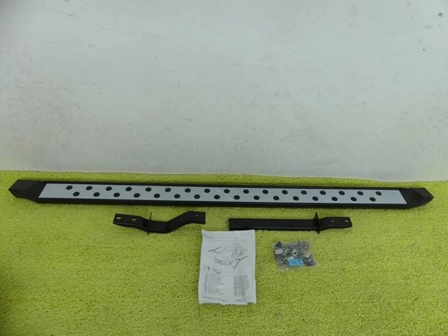 8201558668 Renault (RVI) Grampo dobrável esquerdo