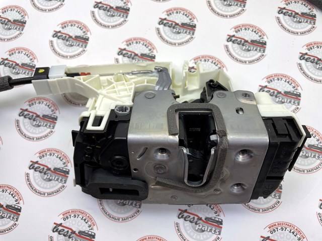 Compre 9107303800 Mercedes Fecho da porta lateral deslizante direita