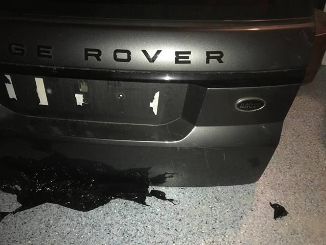 LR181165 Land Rover Porta traseira (3ª/5ª porta-malas (tampa de alcapão)