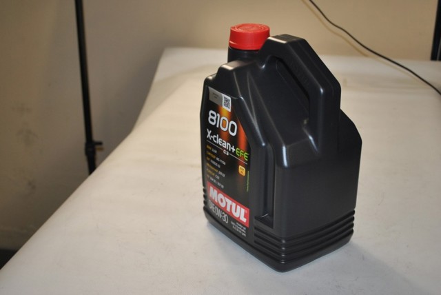 111678 Motul Óleo para motor