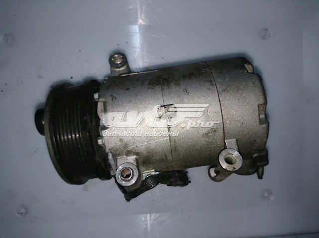 Compressor de aparelho de ar condicionado AV6119D629DB Land Rover