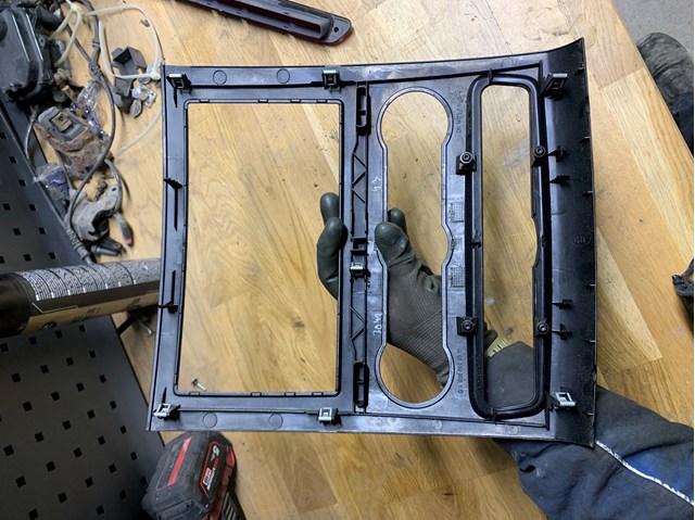 Cobrimento de instrumentos de controlo de "painel de instrumentos" Mercedes A9066800017 preço, a partir de 59,05 USD