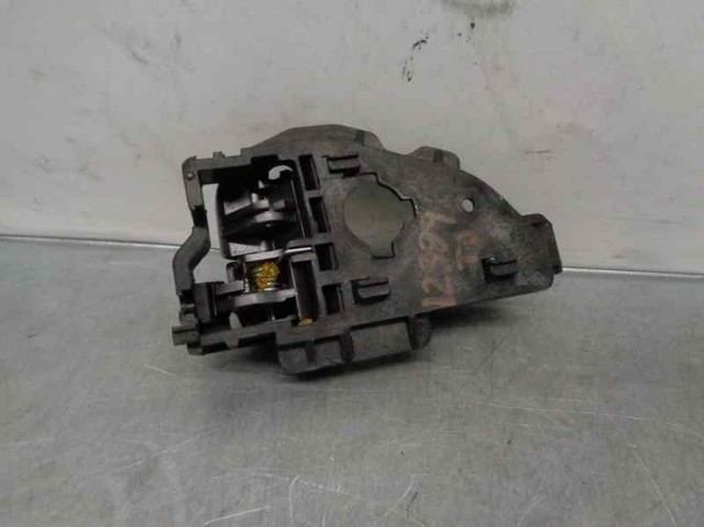 826232S000 Hyundai/Kia Maçaneta interna dianteira/traseira da porta direita